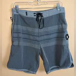 Hurley Phantom Men’s Size 28 Charcoal Gray Striped Board Shorts Swim Trunks